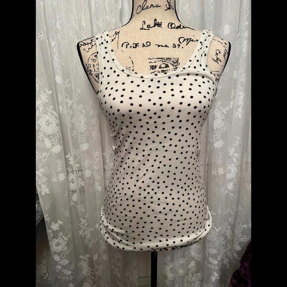 a new day Tops - Chic Polkadot Tank Top - Effortless Style for Any Occasion